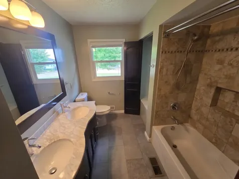 20483 Hamburg Avenue Lakeville MN 55044