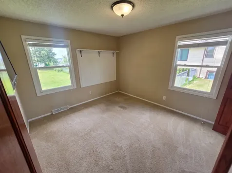 20483 Hamburg Avenue Lakeville MN 55044