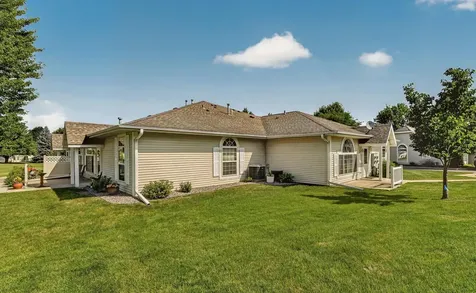 1949 Topaz Pointe Lane SW Rochester MN 55902