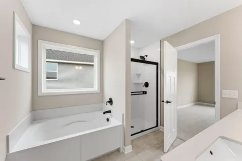 18623 Hythe Lane Lakeville MN 55044