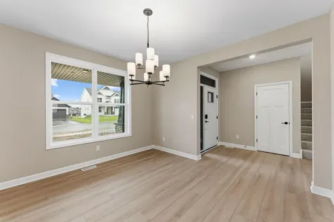 18623 Hythe Lane Lakeville MN 55044