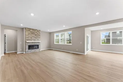 18623 Hythe Lane Lakeville MN 55044