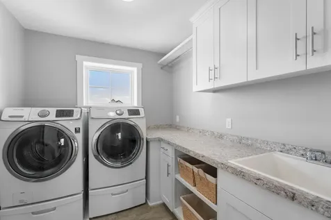 959 Southwell Enclave NE Byron MN 55920