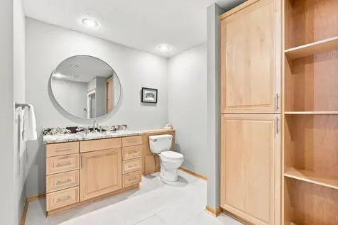1084 Parkview Lane Victoria MN 55386