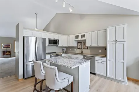 13872 Falcon Avenue Apple Valley MN 55124