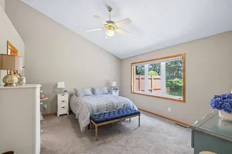 13872 Falcon Avenue Apple Valley MN 55124