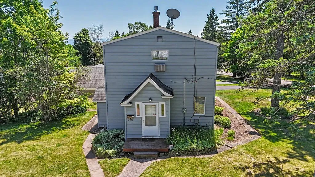502 Park Street Duluth MN 55803