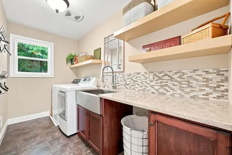 1029 Fairhaven Drive Shakopee MN 55379
