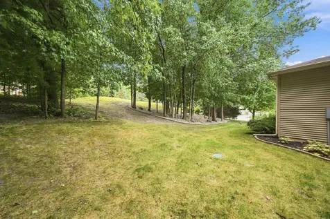 1029 Fairhaven Drive Shakopee MN 55379