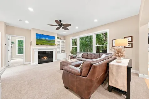 1029 Fairhaven Drive Shakopee MN 55379
