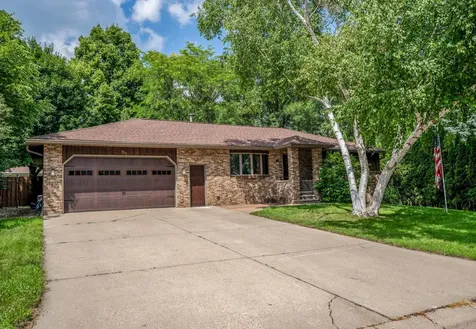 905 Johanna Avenue Willmar MN 56201