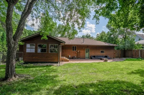 905 Johanna Avenue Willmar MN 56201
