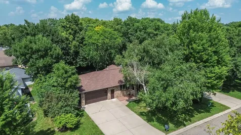 905 Johanna Avenue Willmar MN 56201