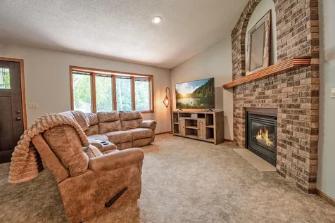 905 Johanna Avenue Willmar MN 56201