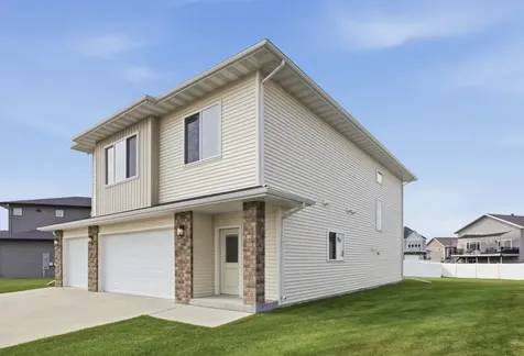 810 Albert Drive W West Fargo ND 58078
