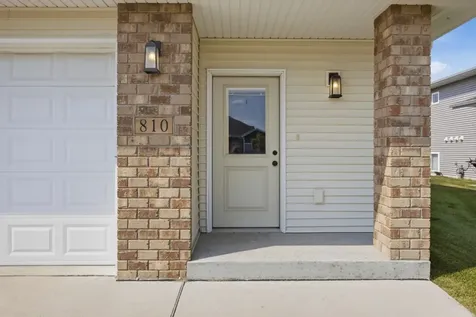 810 Albert Drive W West Fargo ND 58078