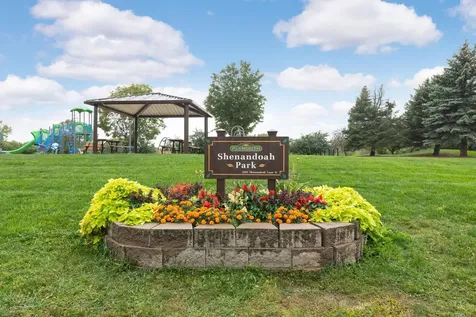15765 25th Pl N Plymouth MN 55447