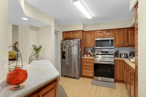 15765 25th Pl N Plymouth MN 55447
