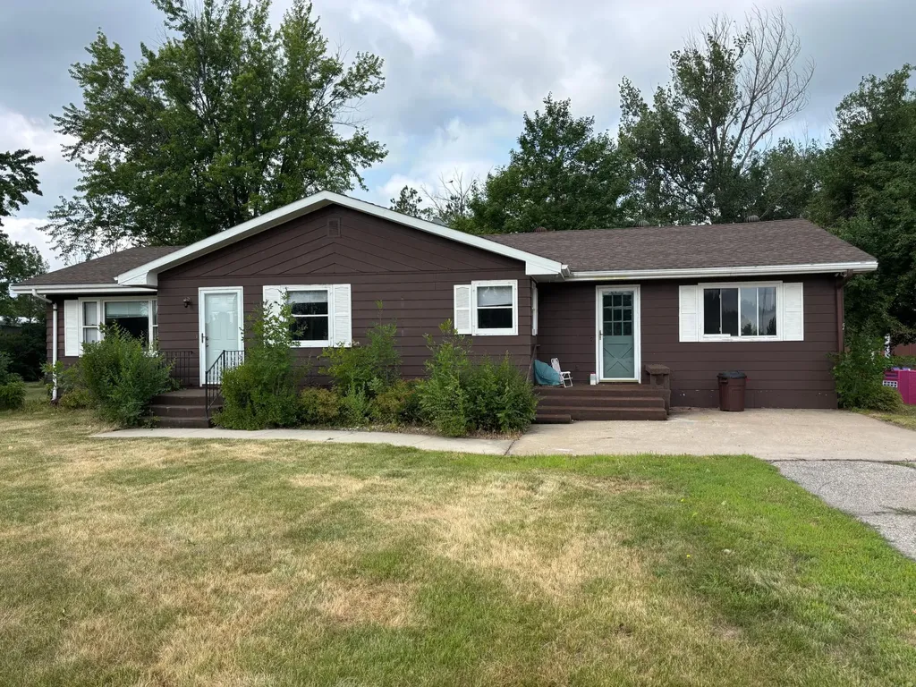 34605 Us Highway 59 SE Erskine MN 56535