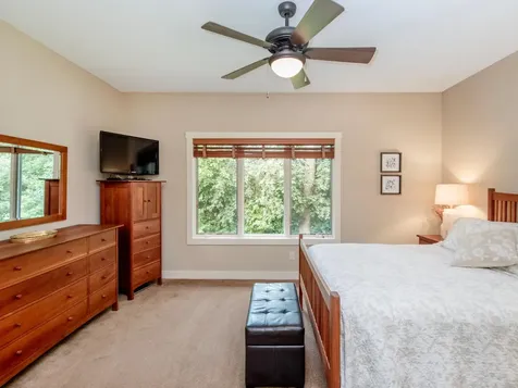 2621 Cardinal Court North Saint Paul MN 55109