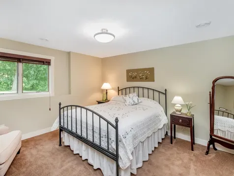 2621 Cardinal Court North Saint Paul MN 55109
