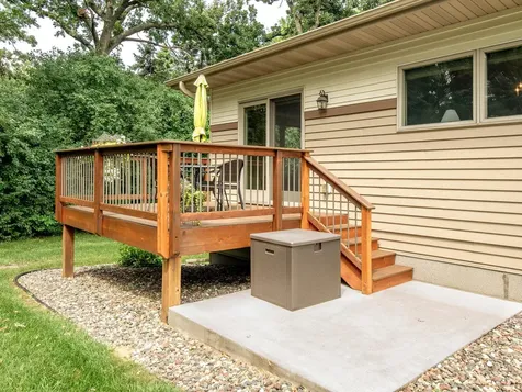 2621 Cardinal Court North Saint Paul MN 55109