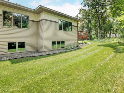 2621 Cardinal Court North Saint Paul MN 55109