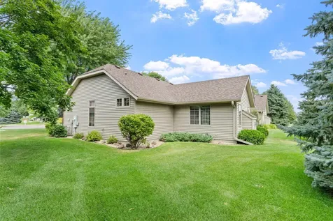 3700 Ladyslipper Lane N Brooklyn Park MN 55443