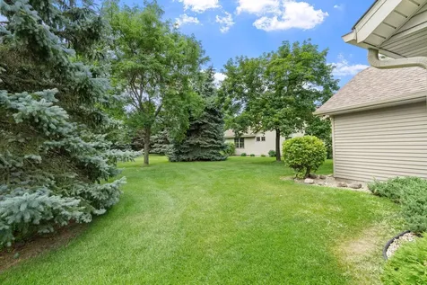 3700 Ladyslipper Lane N Brooklyn Park MN 55443