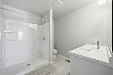 1462 68th Avenue S Fargo ND 58104