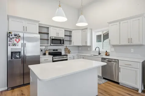 1462 68th Avenue S Fargo ND 58104