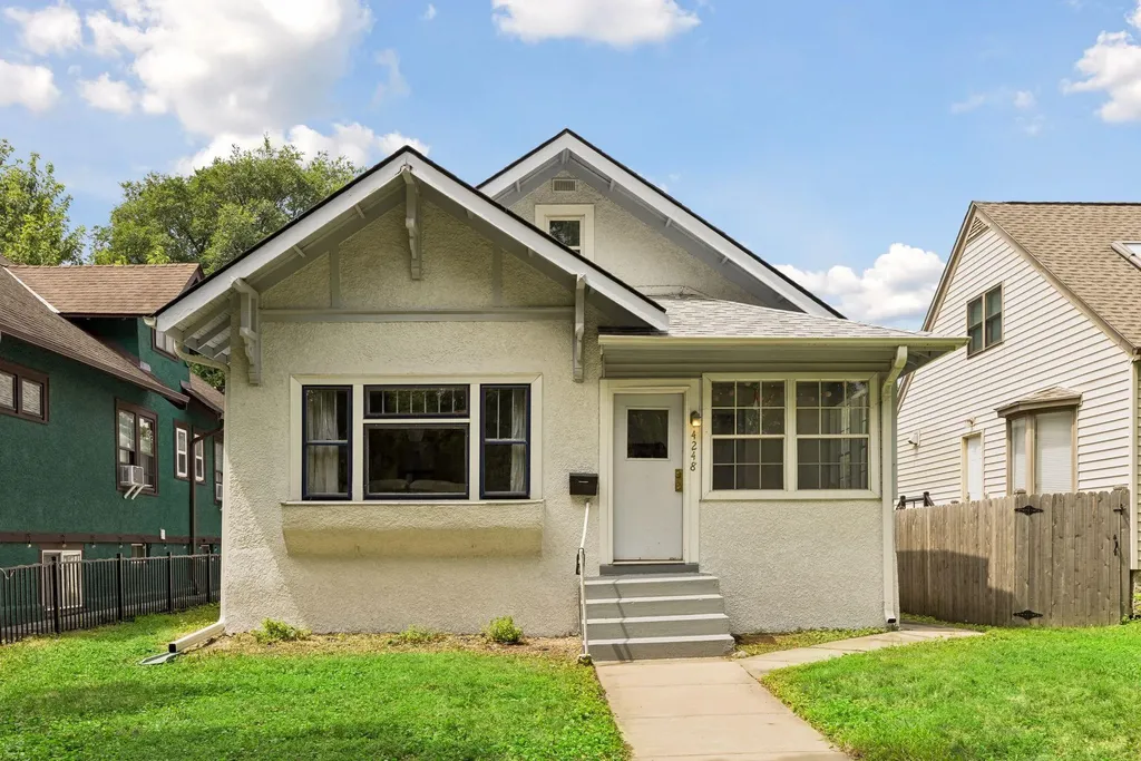 4248 Park Avenue Minneapolis MN 55407