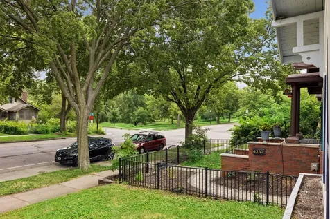 4248 Park Avenue Minneapolis MN 55407