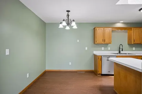 6253 Kahler Drive NE Albertville MN 55301
