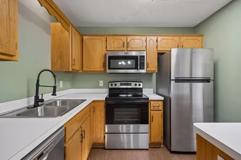 6253 Kahler Drive NE Albertville MN 55301