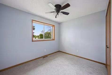 6253 Kahler Drive NE Albertville MN 55301