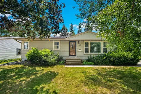 8117 33rd Place N Crystal MN 55427