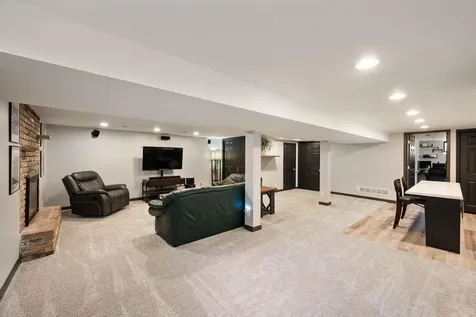 8117 33rd Place N Crystal MN 55427