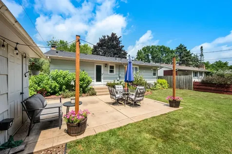 8117 33rd Place N Crystal MN 55427