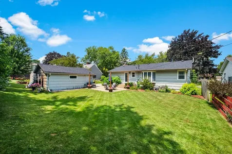 8117 33rd Place N Crystal MN 55427