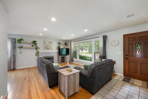 8117 33rd Place N Crystal MN 55427