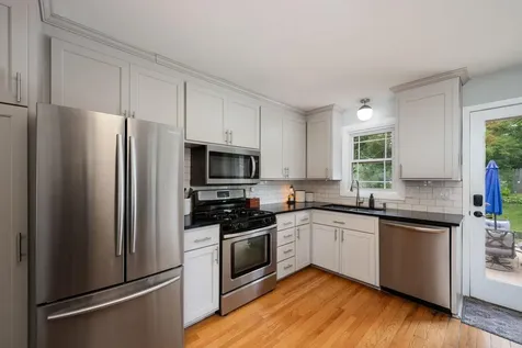 8117 33rd Place N Crystal MN 55427