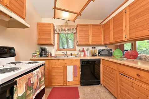 11284 W Splithand Road Grand Rapids MN 55744