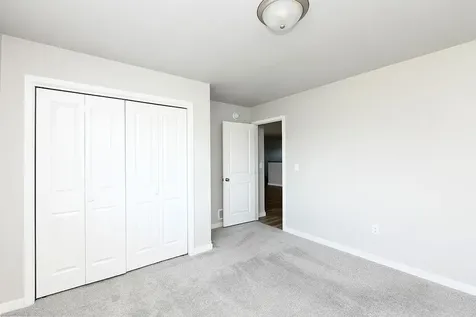 1143 60th Avenue W West Fargo ND 58078
