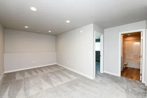 1143 60th Avenue W West Fargo ND 58078