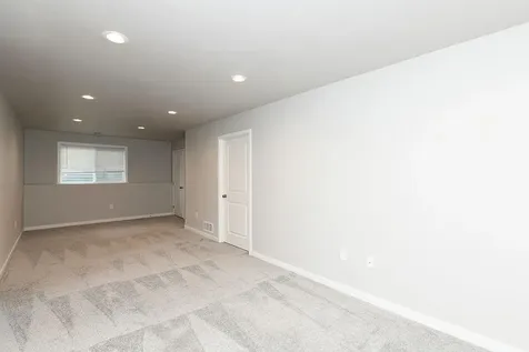 1143 60th Avenue W West Fargo ND 58078