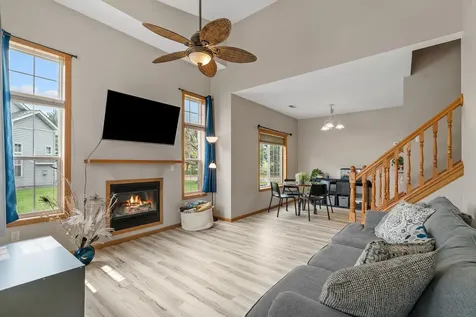 1824 Bridgewater Boulevard S Cambridge MN 55008