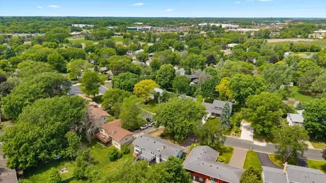 8941 48th Avenue N New Hope MN 55428