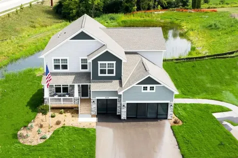 3752 Brookside Drive Chaska MN 55318