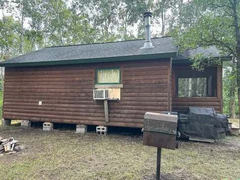 15891 450th Street NW Karlstad MN 56732